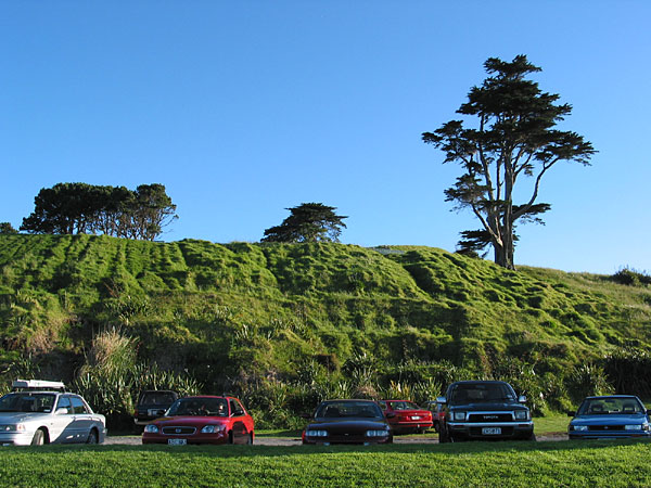 Парковка на North Head в Девонпорте, Окленд, Новая Зеландия (Auckland, New Zealand)