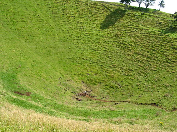 Жерло вулкана Mt Eden, Auckland, New Zealand