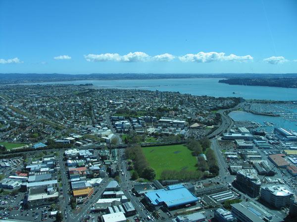 Вид со Sky Tower на Victoria Market, Auckland, New Zealand