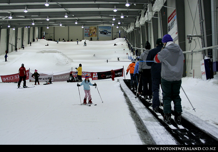 Snowplanet - единственный крытый лыжный курорт в южном полушарии, Auckland, New Zealand