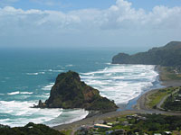 Piha Beach